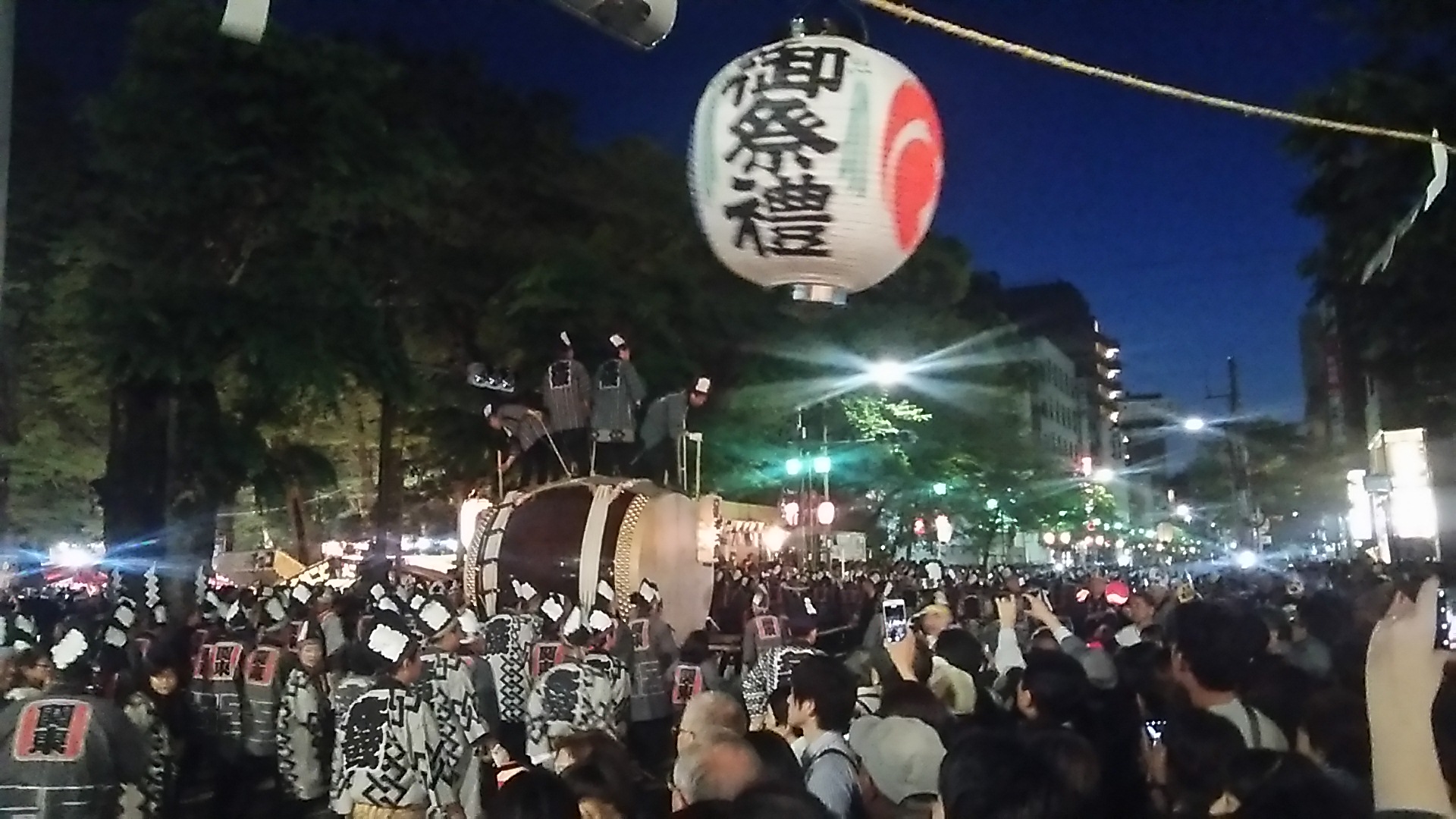 大國魂神社　くらやみ祭